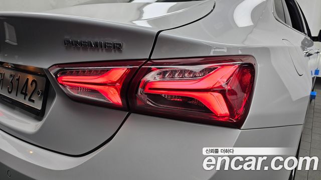 Chevrolet Malibu 1.3 Turbo Premier 2019 — фото 23