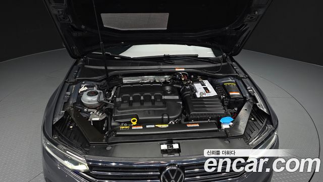 Volkswagen Passat GT (B8) 2.0 TDI Prestige 2021 — фото 6