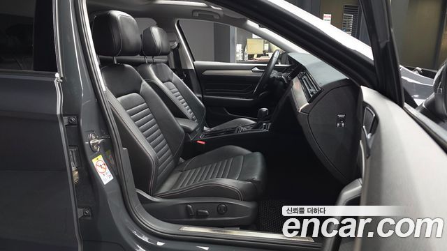 Volkswagen Passat GT (B8) 2.0 TDI Prestige 2021 — фото 11