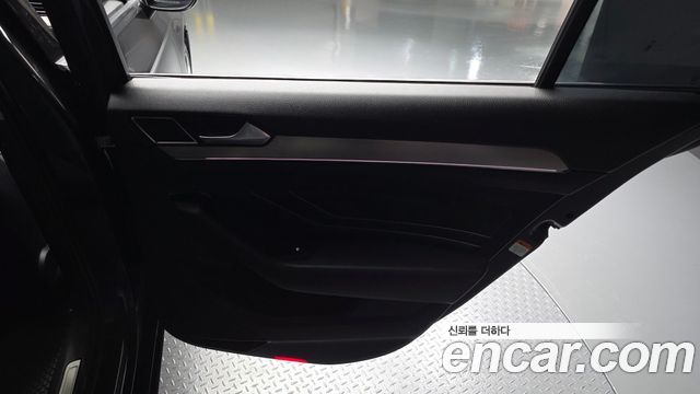 Volkswagen Passat GT (B8) 2.0 TDI Prestige 2021 — фото 25