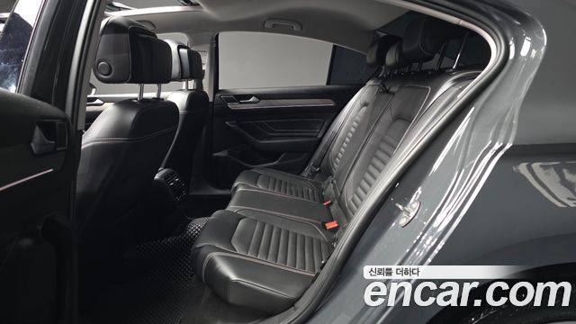 Volkswagen Passat GT (B8) 2.0 TDI Prestige 2021 — фото 26