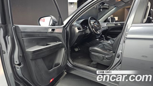 KG Mobility (SsangYong) Rexton Sports Diesel 2.2 2WD Adventure 2018 — фото 10