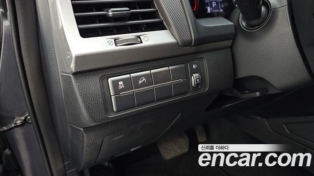 KG Mobility (SsangYong) Rexton Sports Diesel 2.2 2WD Adventure 2018 — фото 20