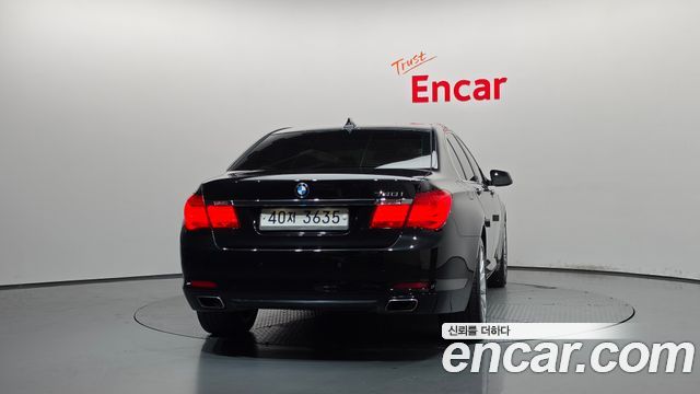 BMW 7 Series (F01) 740i 2012 — фото 4
