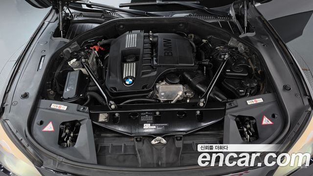 BMW 7 Series (F01) 740i 2012 — фото 6