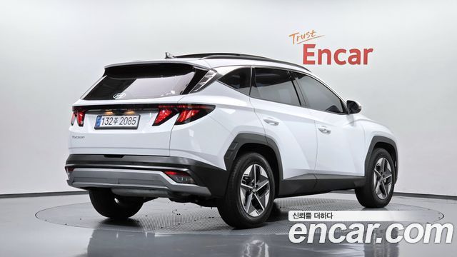 Hyundai Tucson Hybrid (NX4) HEV 1.6 2WD Premium 2024 — фото 2