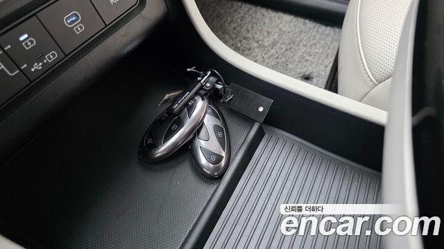 Hyundai Tucson Hybrid (NX4) HEV 1.6 2WD Premium 2024 — фото 29