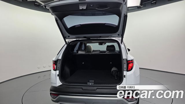 Hyundai Tucson Hybrid (NX4) HEV 1.6 2WD Premium 2024 — фото 35