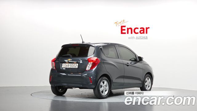 Chevrolet Spark LT 2022 — фото 2