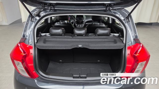 Chevrolet Spark LT 2022 — фото 16