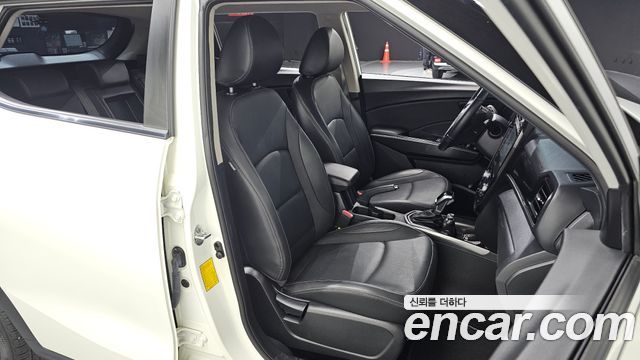 KG Mobility (SsangYong) Very New Tivoli Gasoline 1.5 2WD V3 2022 — фото 26
