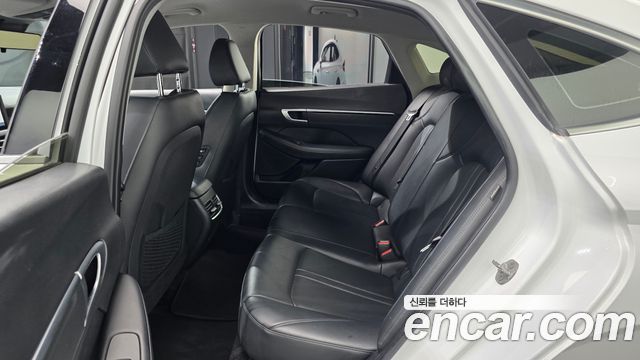 Hyundai Sonata The Edge (DN8) 2.0 Premium 2024 — фото 12