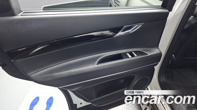 Genesis GV80 2.5T Gasoline AWD 2024 — фото 25