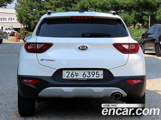 Kia Stonic 1.4 Prestige 2019 — фото 4
