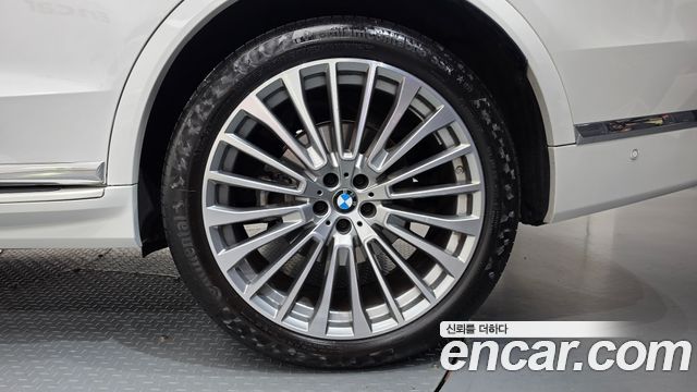 BMW X7 (G07) xDrive 40i Design Pure Excellence 7-Seater 2024 — фото 21