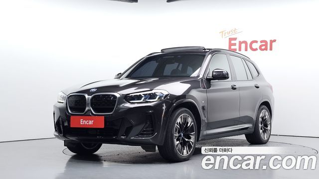BMW iX3 M Sports