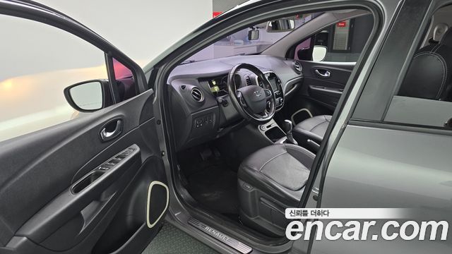 Renault Korea QM3 LE 2019 — фото 10