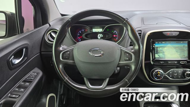 Renault Korea QM3 LE 2019 — фото 13
