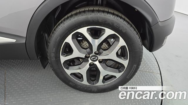 Renault Korea QM3 LE 2019 — фото 21
