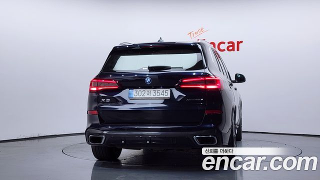 BMW X5 (G05) xDrive 45e M Sport 2022 — фото 4