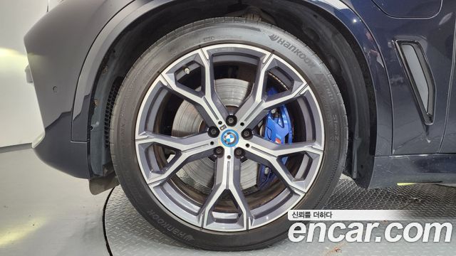 BMW X5 (G05) xDrive 45e M Sport 2022 — фото 5
