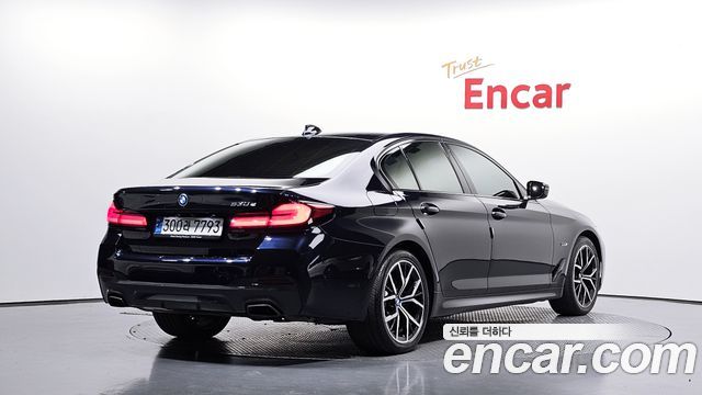 BMW 5 Series (G30) 530e M Sport 2022 — фото 2