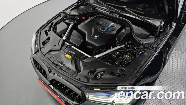 BMW 5 Series (G30) 530e M Sport 2022 — фото 6