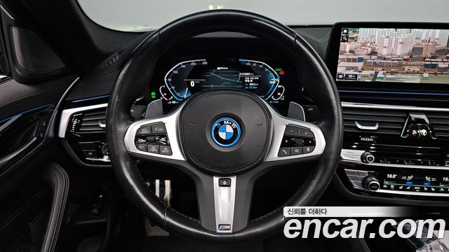 BMW 5 Series (G30) 530e M Sport 2022 — фото 12