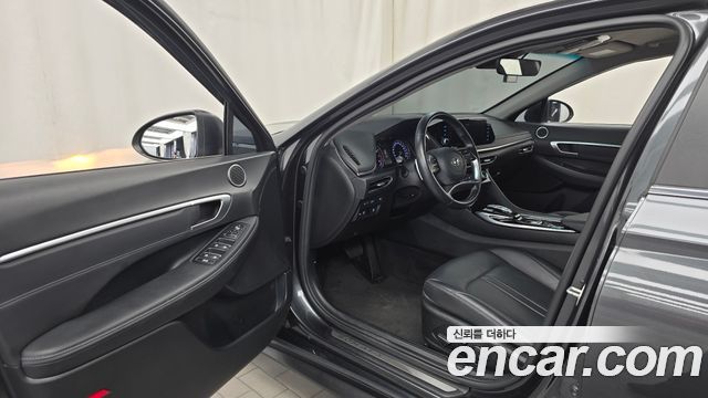 Hyundai Sonata (DN8) 2.0 LPG(rental car) Smart 2022 — фото 10