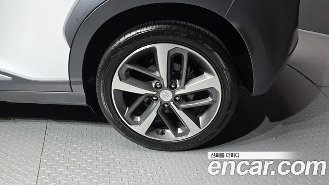 Hyundai Kona 1.6 Turbo 2WD Premium 2019 — фото 21