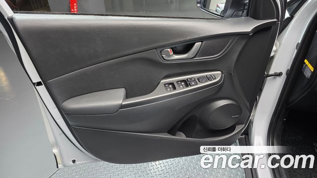 Hyundai Kona 1.6 Turbo 2WD Premium 2019 — фото 24