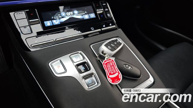 Hyundai Grandeur (IG) 2.5 Premium Choice 2021 — фото 9