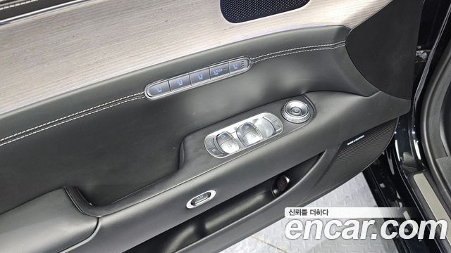 Genesis G90 (RS4) Gasoline 3.5 Turbo AWD 2023 — фото 13