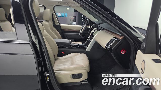 Land Rover Discovery 5 3.0 SD6 HSE 2019 — фото 15