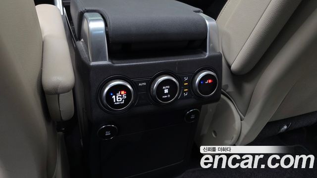 Land Rover Discovery 5 3.0 SD6 HSE 2019 — фото 22