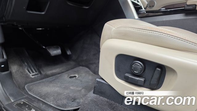 Land Rover Discovery 5 3.0 SD6 HSE 2019 — фото 39