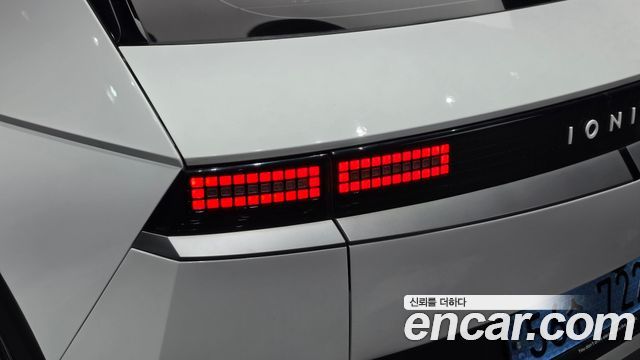 Hyundai Ioniq 5 Long Range AWD Exclusive 2022 — фото 29