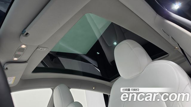 Tesla Model Y RWD 2024 — фото 16