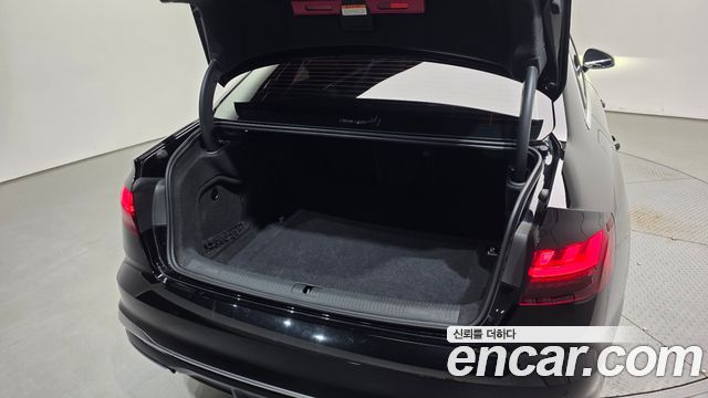 Audi A4 (B9) 40 TFSI Premium 2022 — фото 32