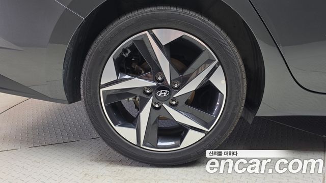 Hyundai Avante Hybrid (CN7) Inspiration 2023 — фото 5