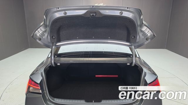 Hyundai Avante Hybrid (CN7) Inspiration 2023 — фото 19