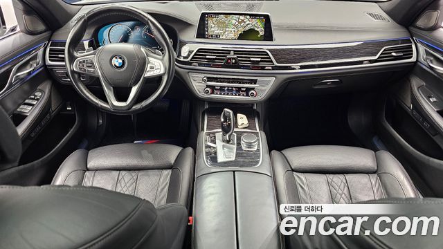 BMW 7 Series (G11) 730d xDrive M Sport 2017 — фото 7