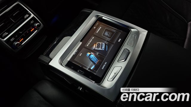 BMW 7 Series (G11) 730d xDrive M Sport 2017 — фото 33