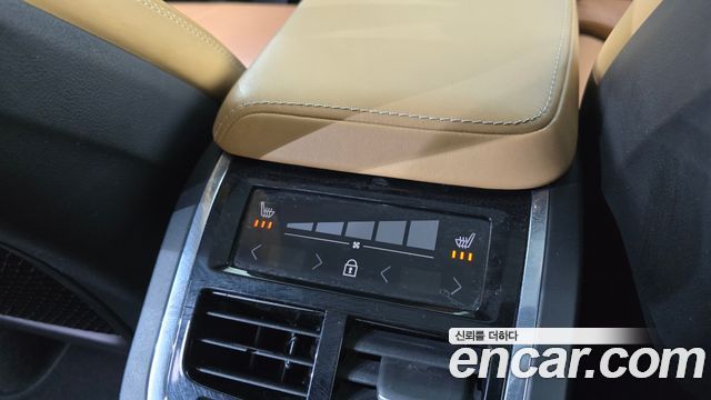 Volvo XC60 (II) D4 Inscription 2018 — фото 20