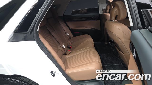 Hyundai Grandeur (GN7) 2,5 Gasoline 2WD Calligraphy 2025 — фото 12