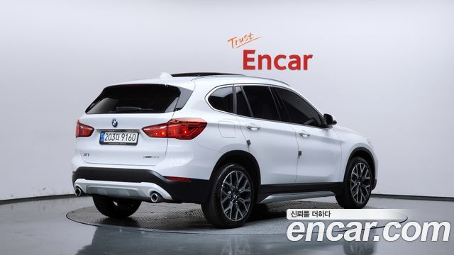 BMW X1 (F48) xDrive 20i xLine 2022 — фото 2