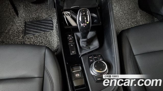 BMW X1 (F48) xDrive 20i xLine 2022 — фото 9
