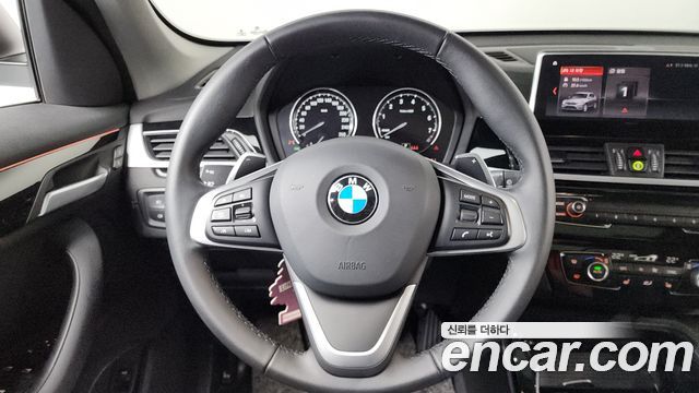 BMW X1 (F48) xDrive 20i xLine 2022 — фото 13