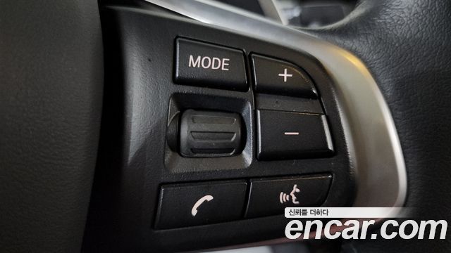 BMW X1 (F48) xDrive 20i xLine 2022 — фото 15