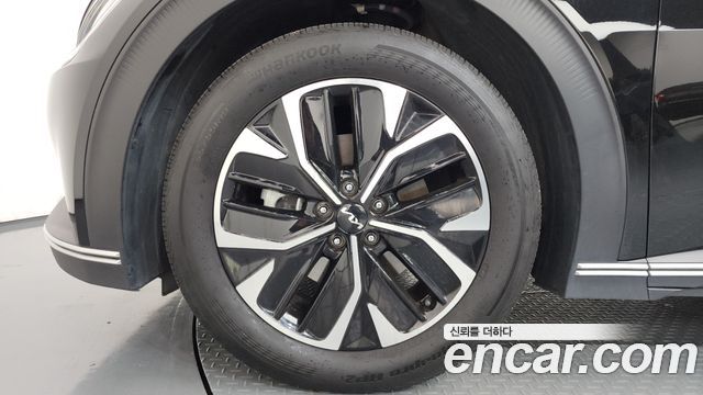 Kia EV6 Long Range Air 2022 — фото 21